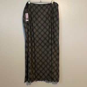 Elastic waist 90’s style skirt